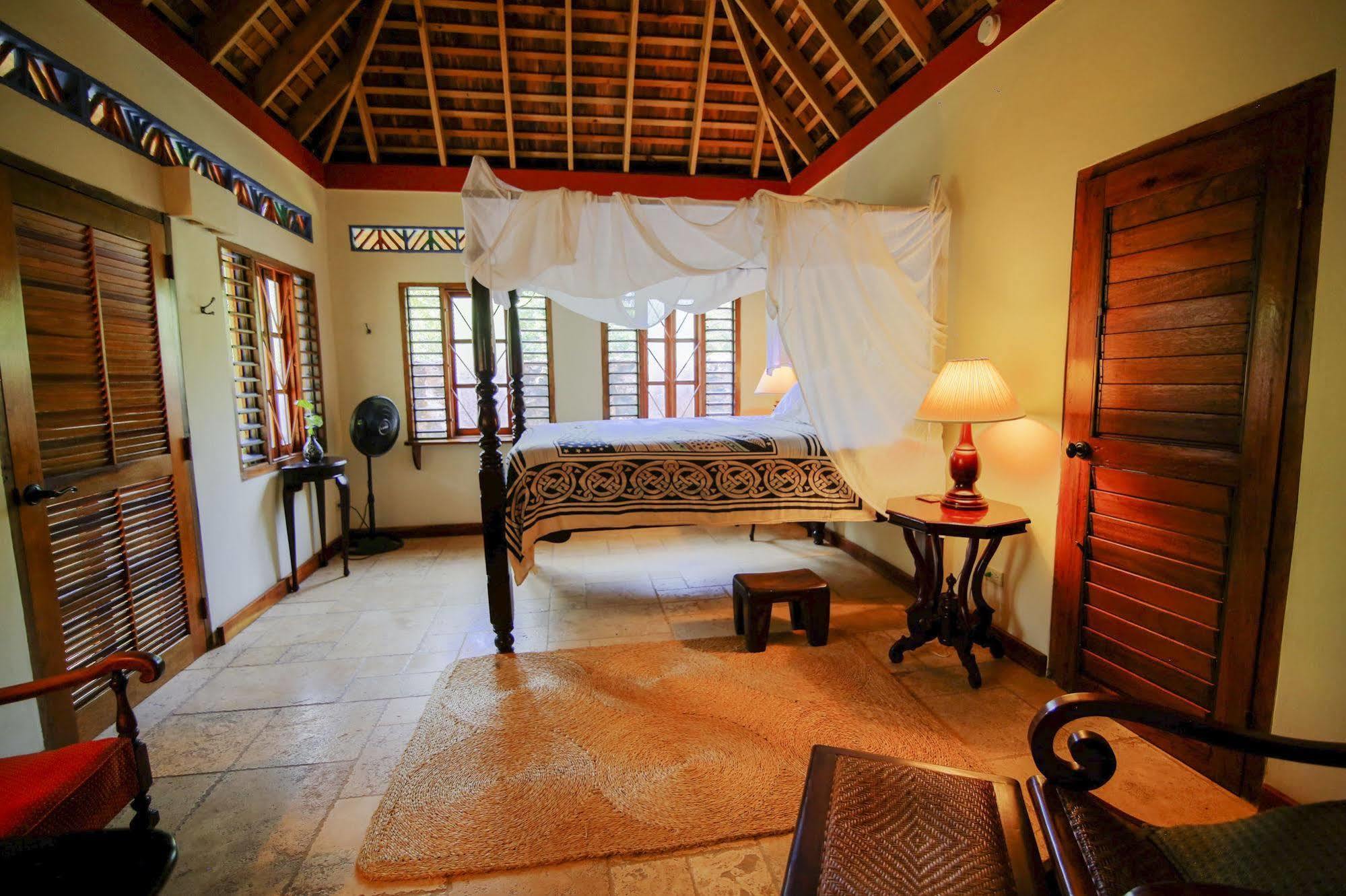 Gasthof Tingalaya's Retreat Negril
