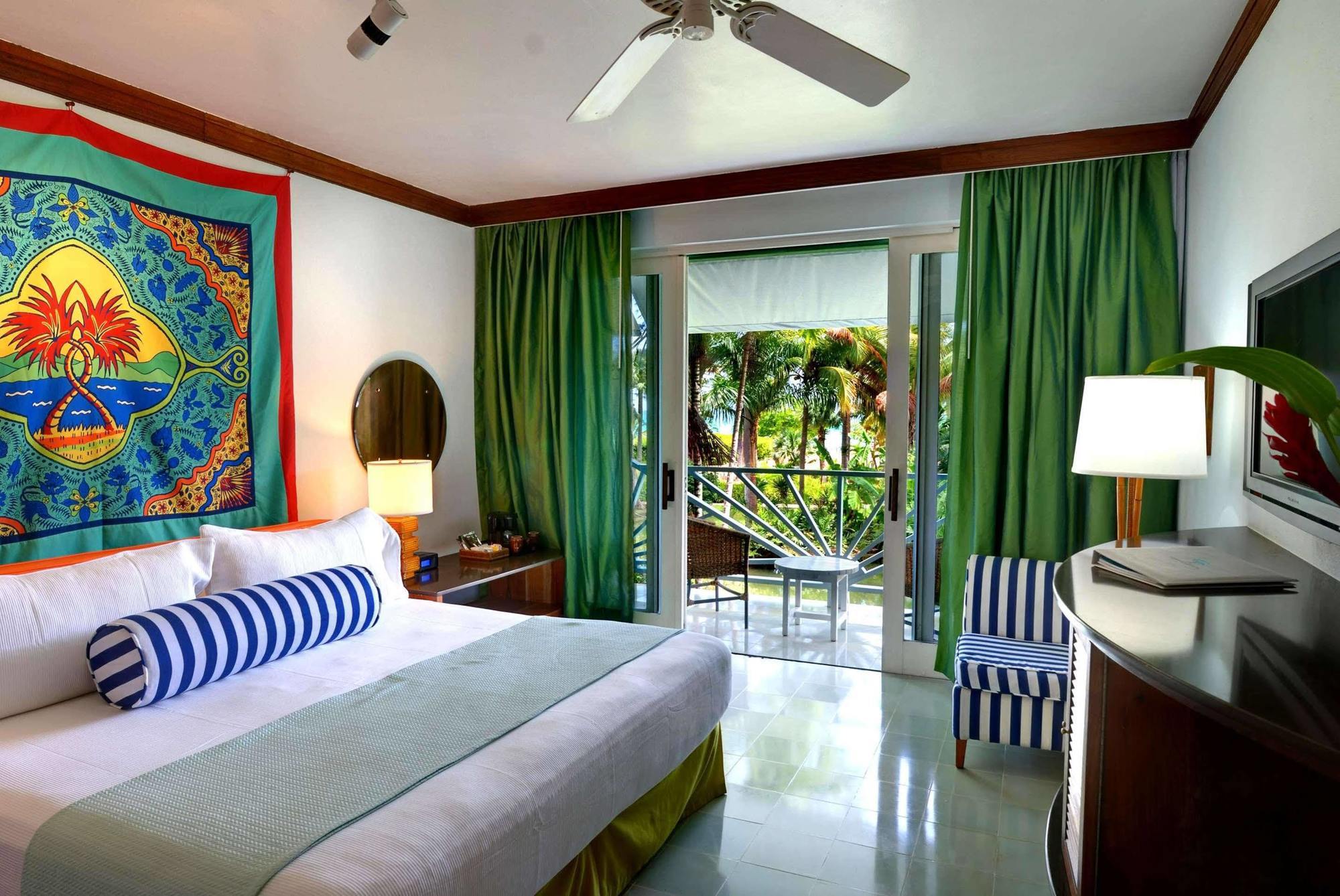 Couples (adults Only) Resort
