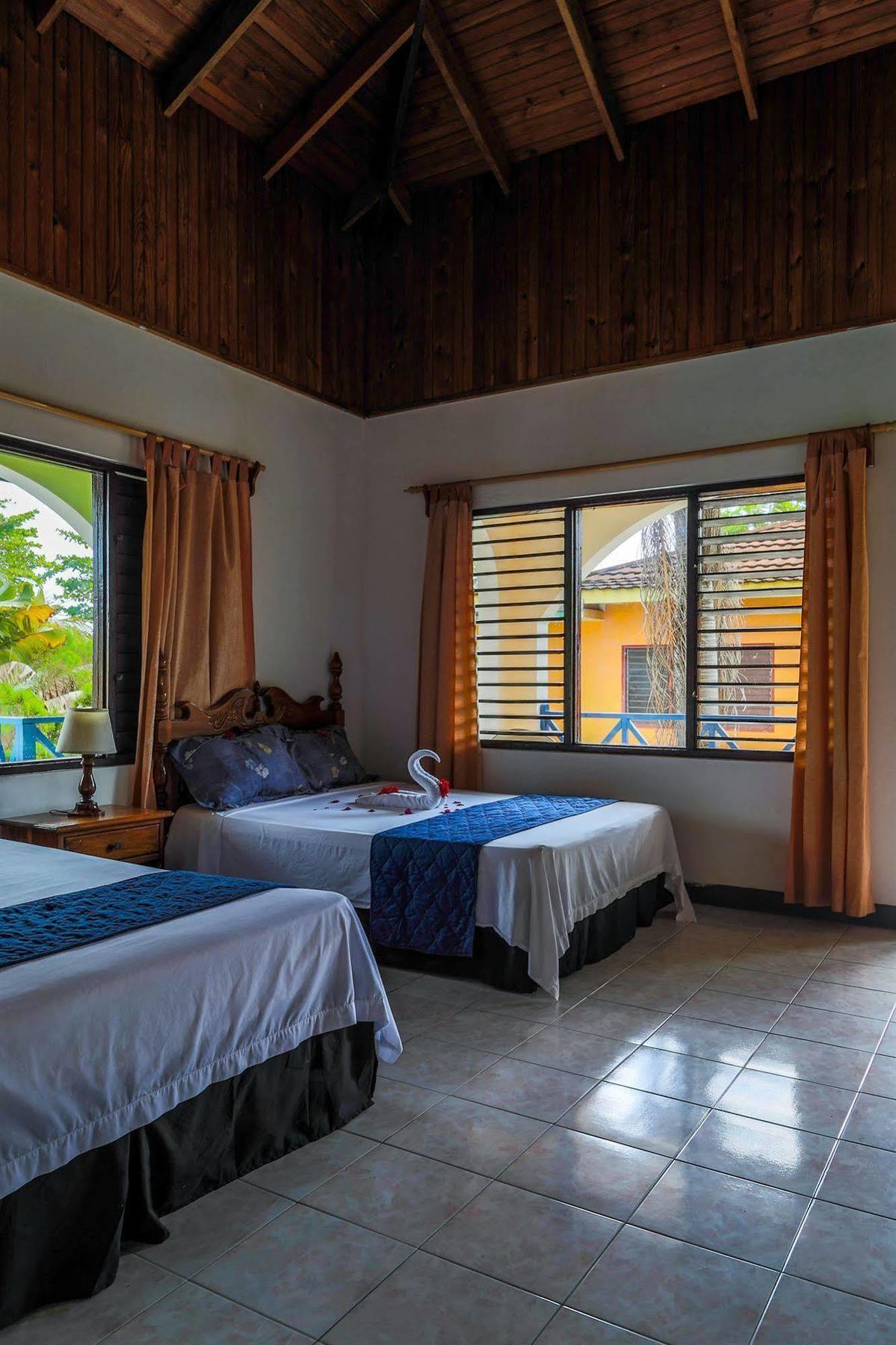 Pure Garden Hotel 3*