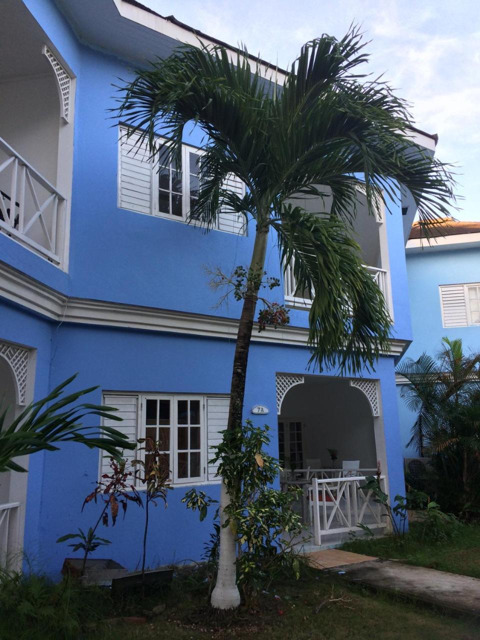 Resort Beachcomber Club 3*