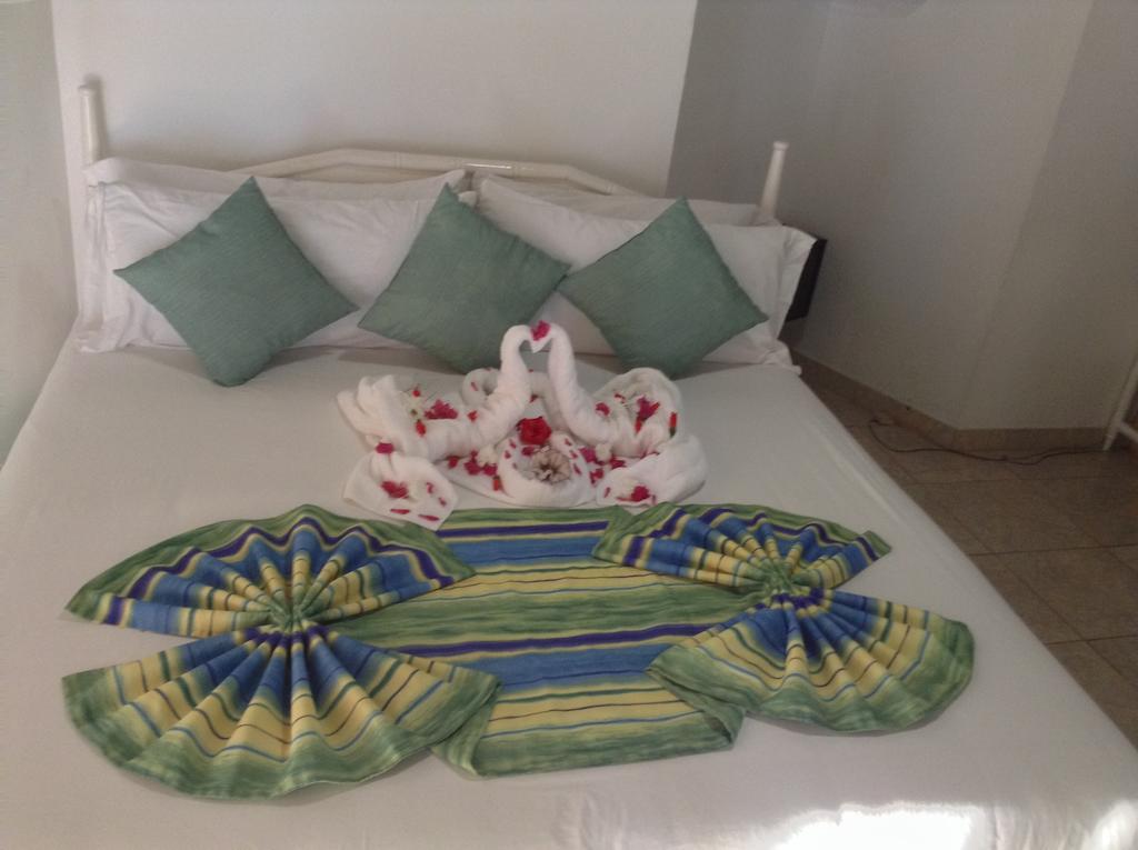 Treehouse 3* Negril