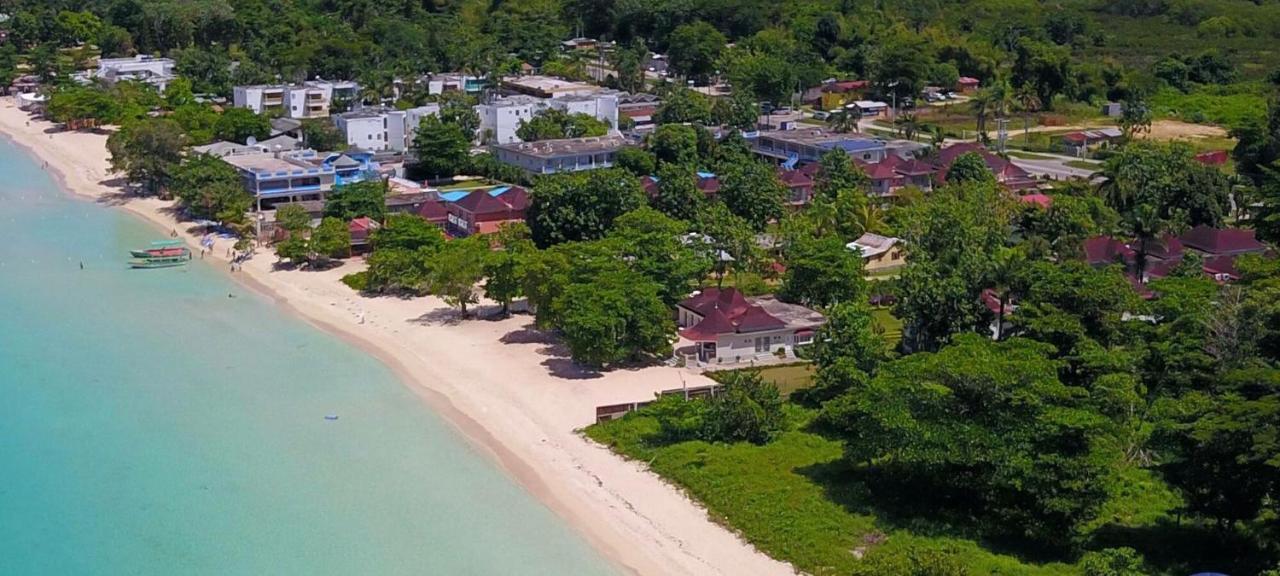 Coral Seas Negril