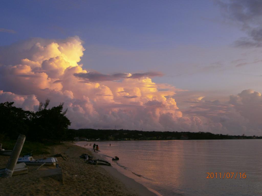 Hotel Coral Seas 2*