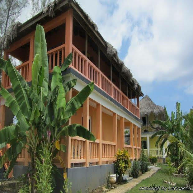 Escape And Hotel Negril