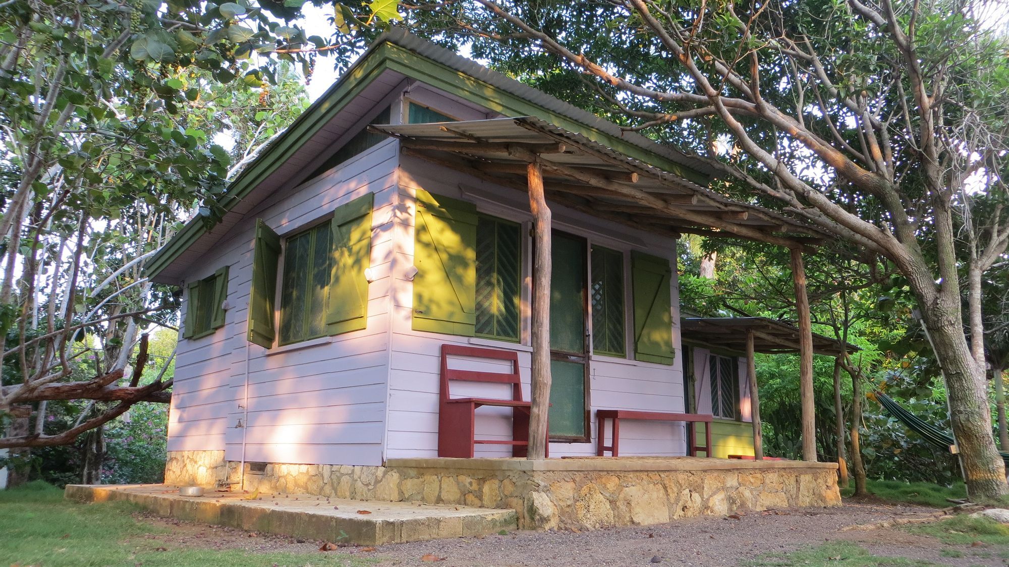 Hotel Tingalayas Retreat