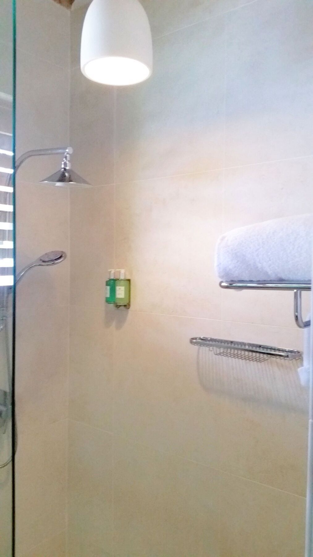 Idle Awhile Hotel 3*