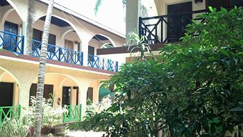 Pure Garden Hotel 3*