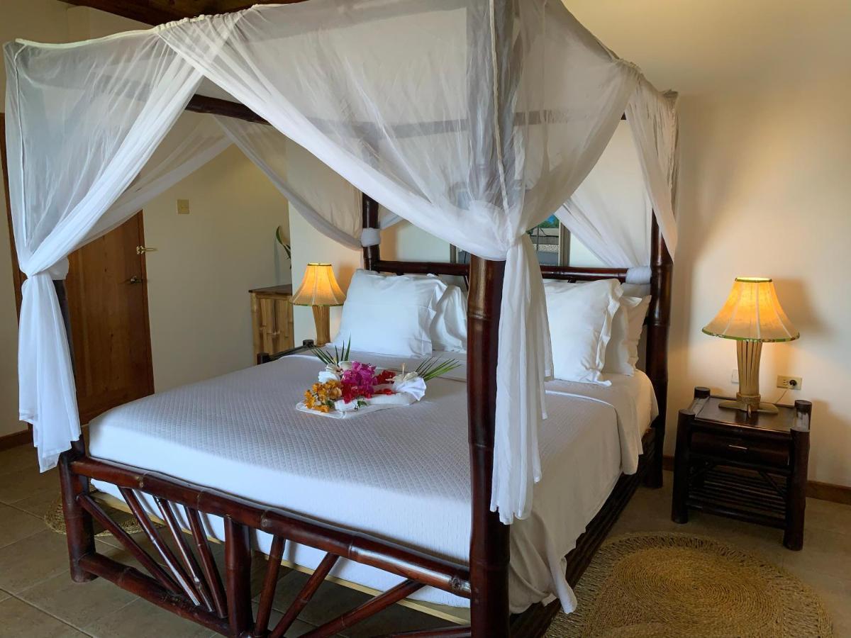 Hotel Tensing Pen 4*