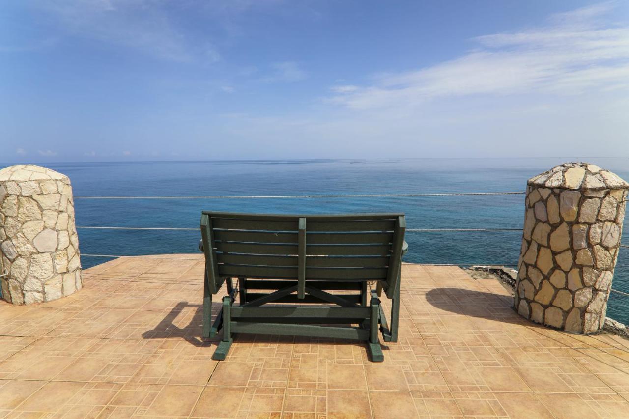 Hotel Sweet Negril