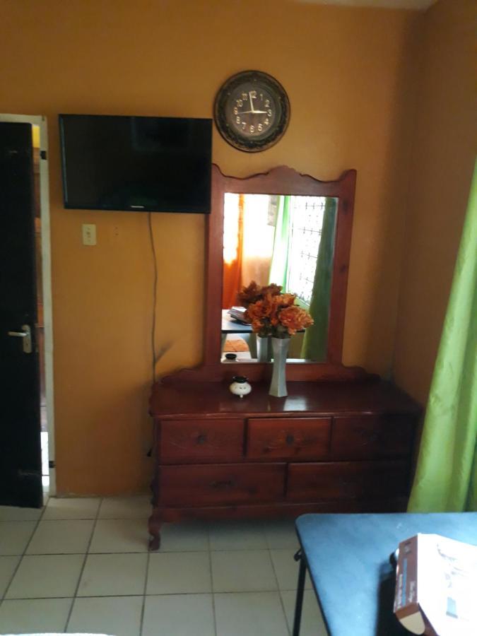 Tanya's Guest house *
