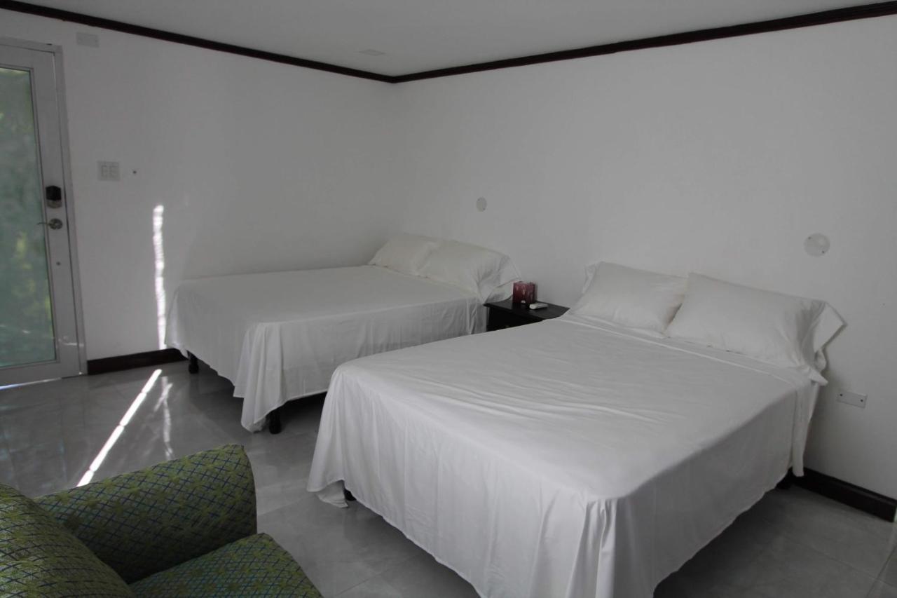Aparthotel And Blue Seas Negril