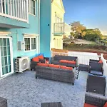 Modern Luxury 2-Bedroom 2.5-Bathroom Townhouse