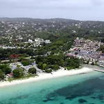 Beautiful 1-Bed Apartment In Negril Jamaica