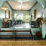Meditation Heights B&B Villa