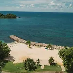 Palm Point Villa Negril - Townhouse Steps From The Beach!