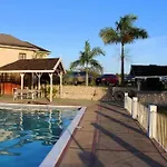 Escape To Parakeethill B&B