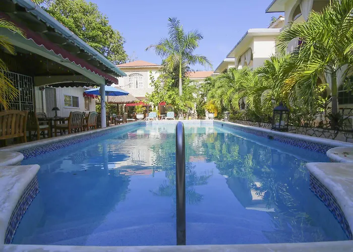 Rayon Hotel