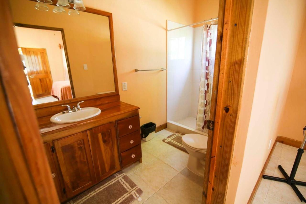 Holiday home R&v Negril