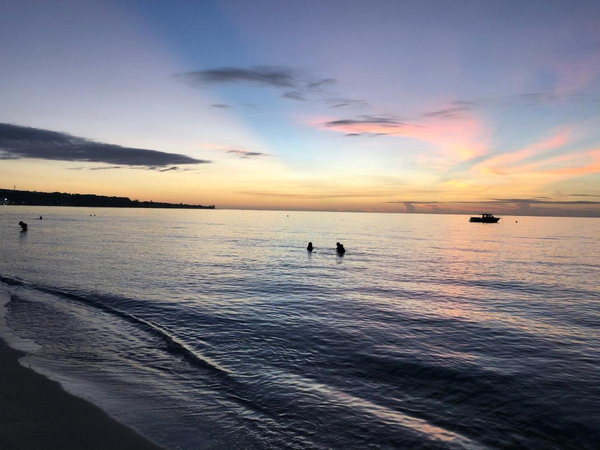 Apartment Marriott White Sands, Beachfront At Club Negril