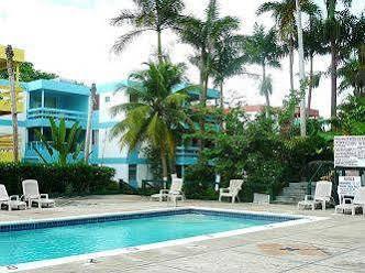 Club Aparthotel 3*