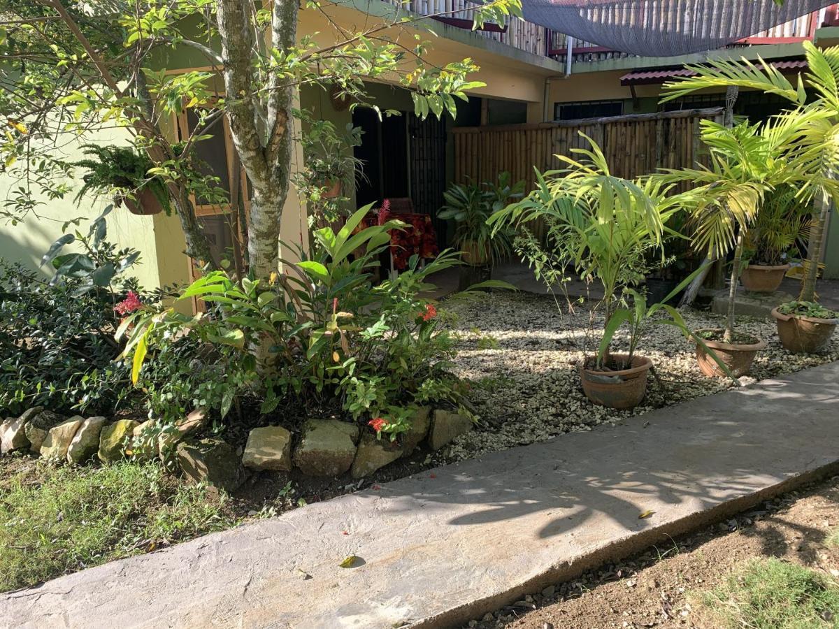 Jam Retreat Bed & Breakfast