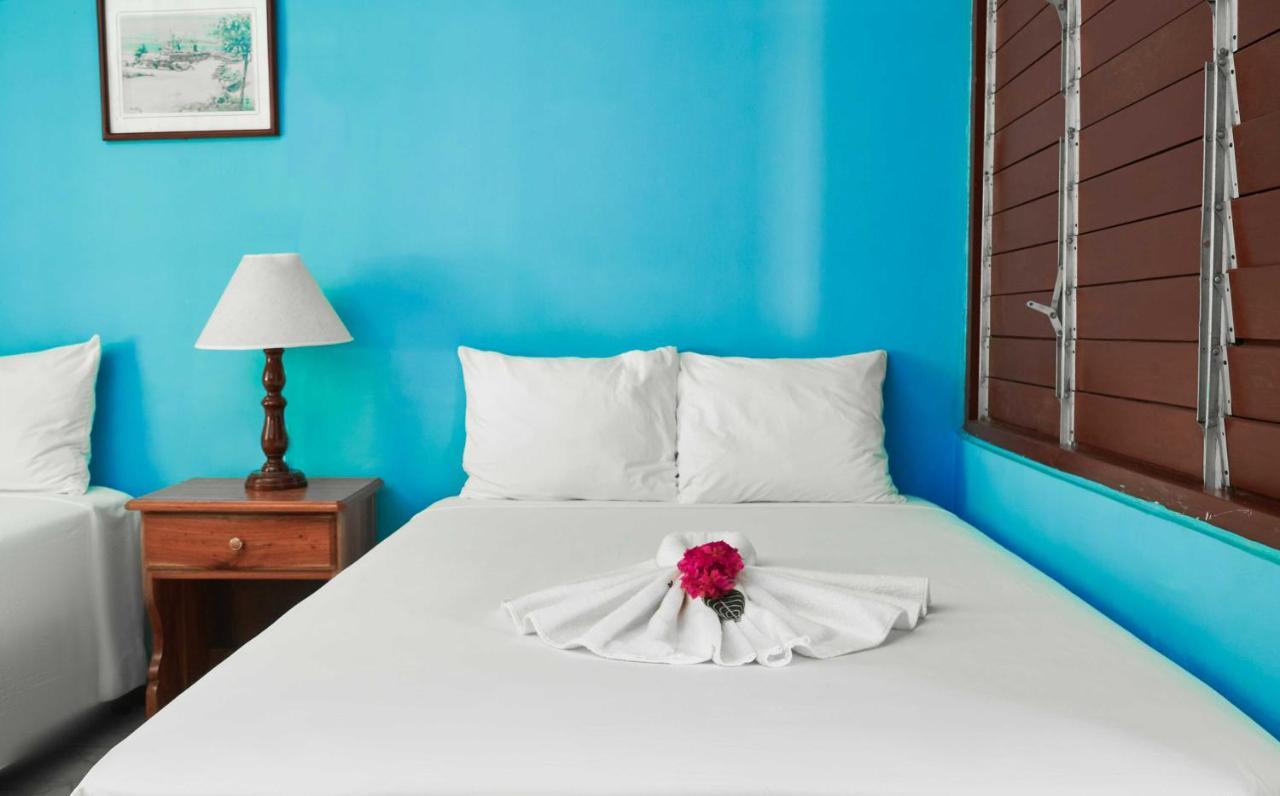 Hotel Yellow Bird Sea