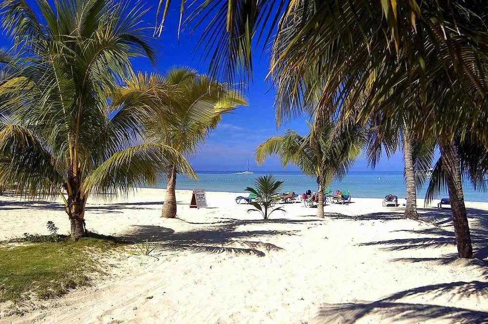 Charela Hotel 4*