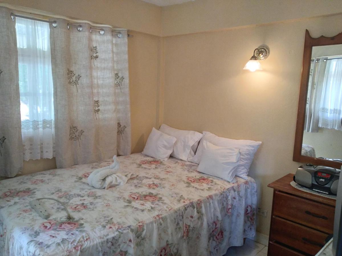 Gasthof Nelsons Retreat Negril