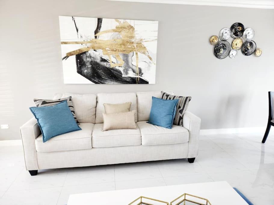 Brand New Luxurious Townhouse In Ferienhaus