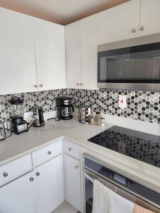 Casa de férias Modern Luxury 2-bedroom 2.5-bathroom Townhouse