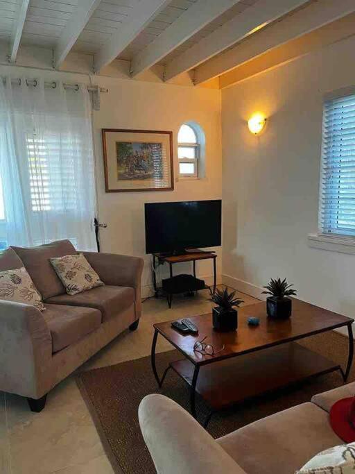 Villa Na Penda-oasis @ Point Village, *