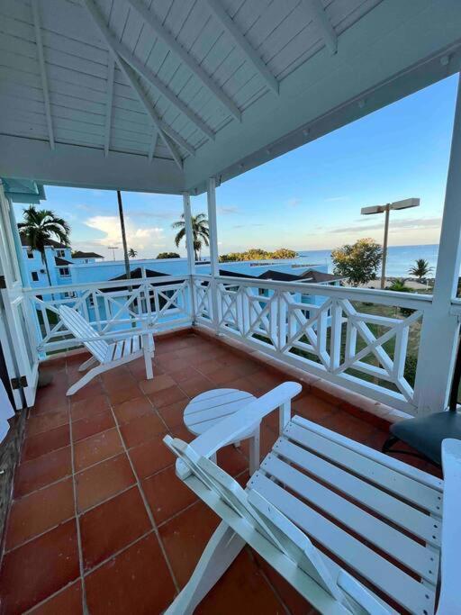 Na Penda-oasis @ Point Village, Villa