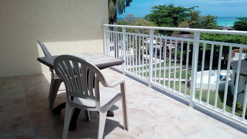 Hotel Coco La Palm