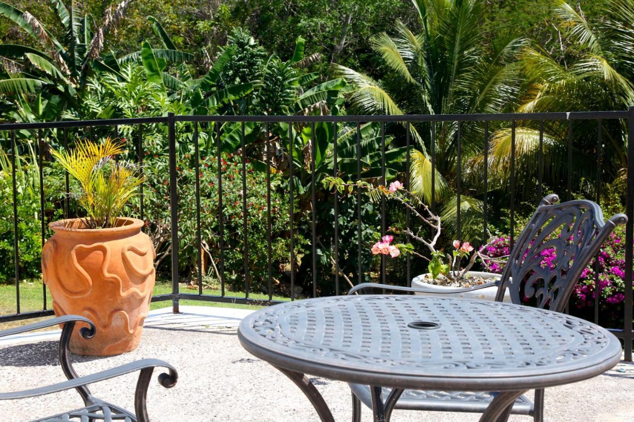 Villa Jannetta's @whimhill Negril