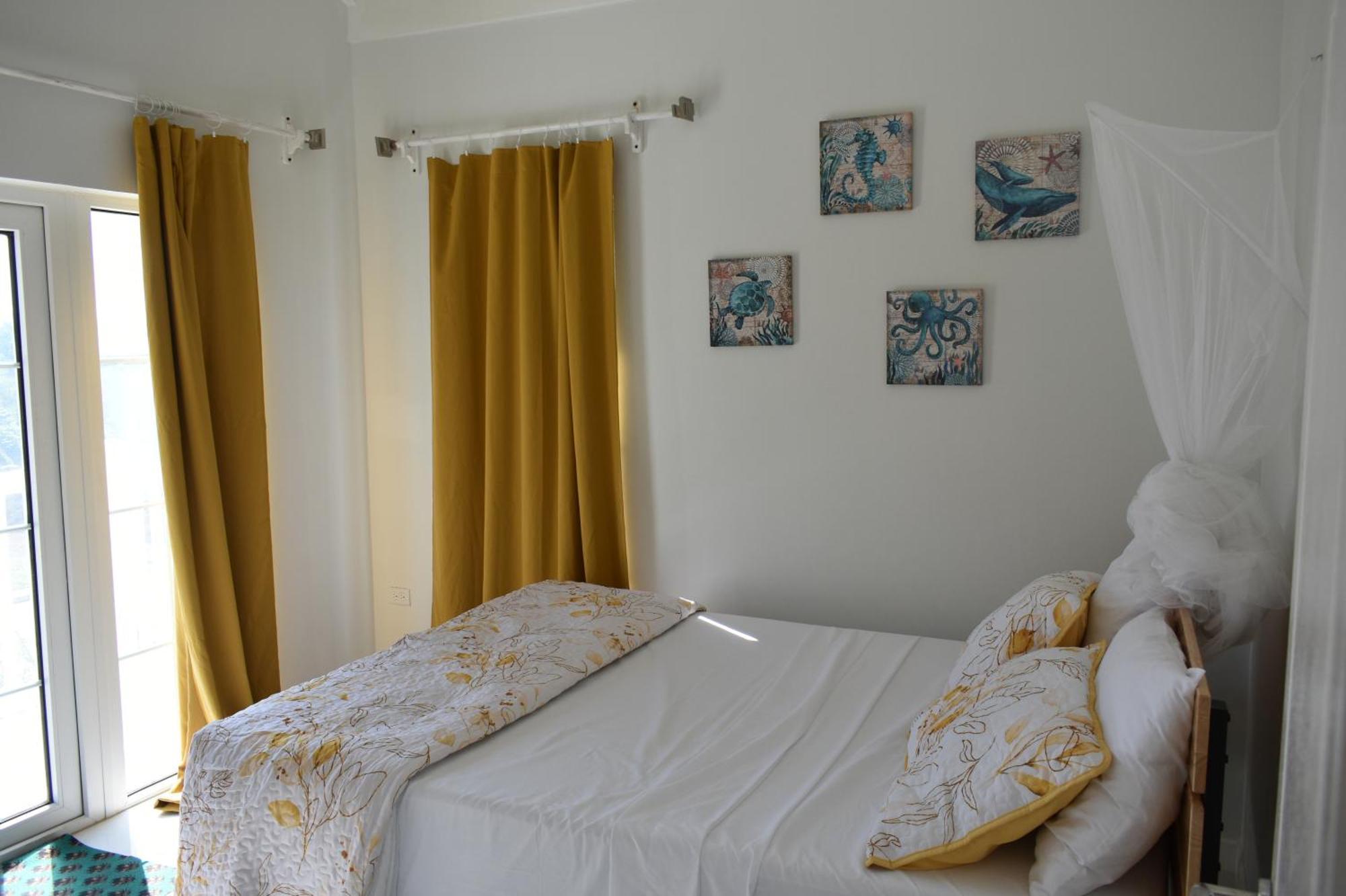 Irie Vibes Ocean View Holiday home *