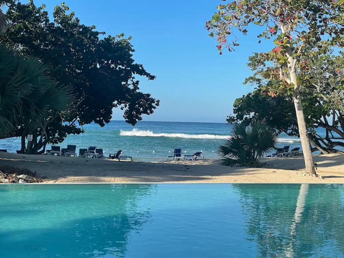 Irie Vibes Ocean View Negril