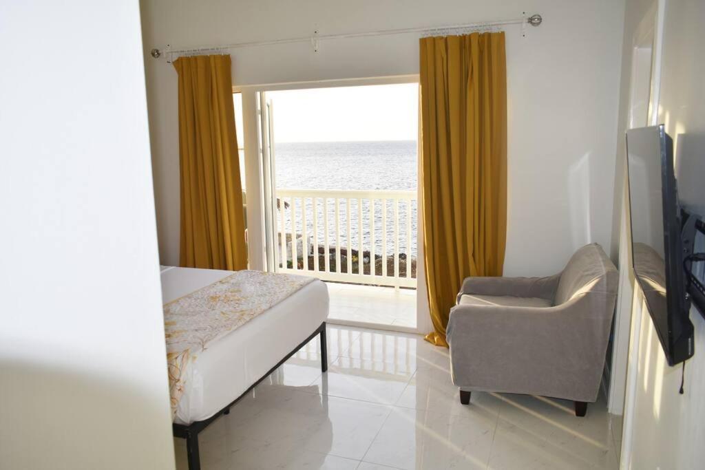 Irie Vibes Ocean View Holiday home Negril