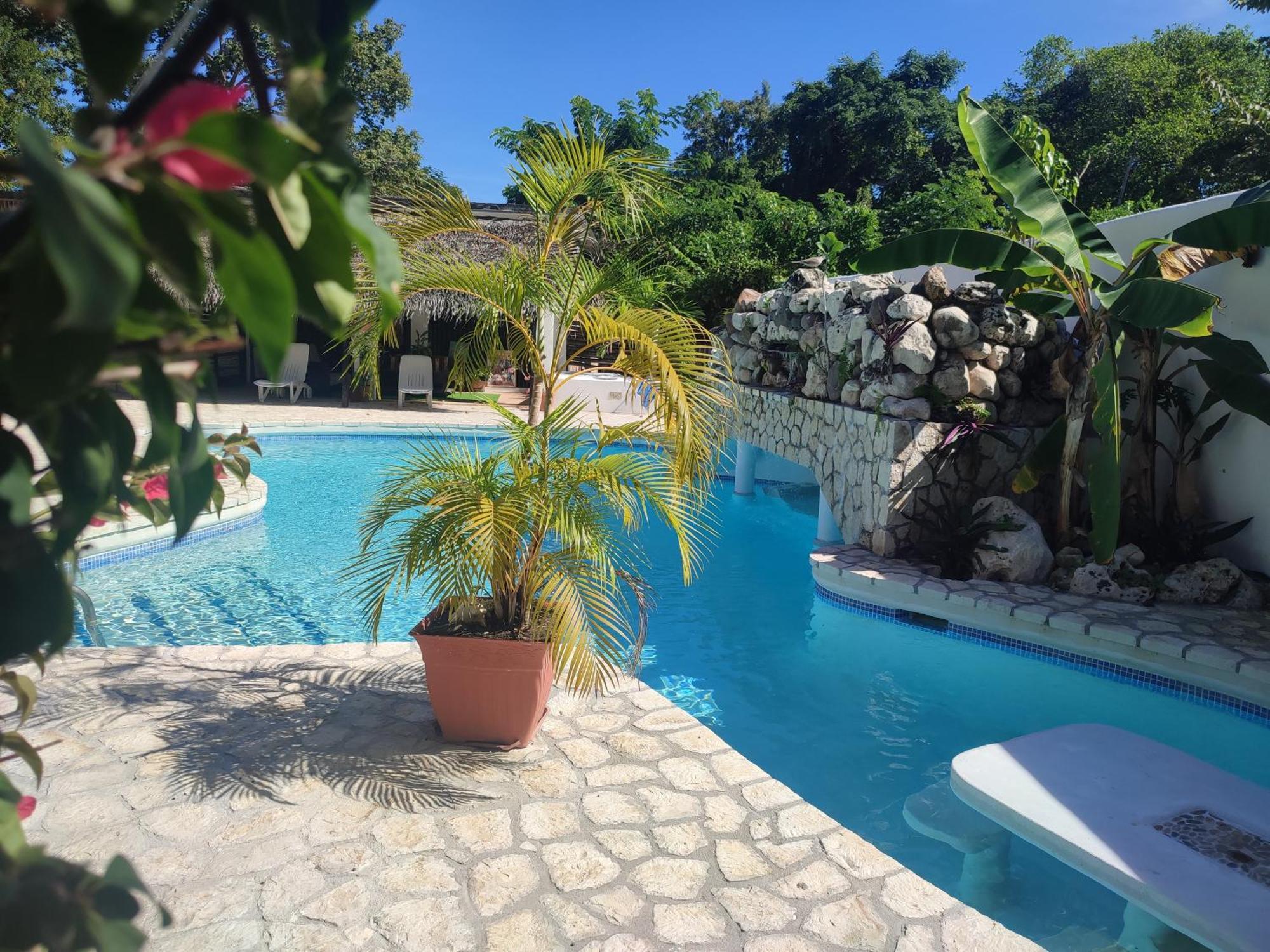 Hotel Ltu Garden