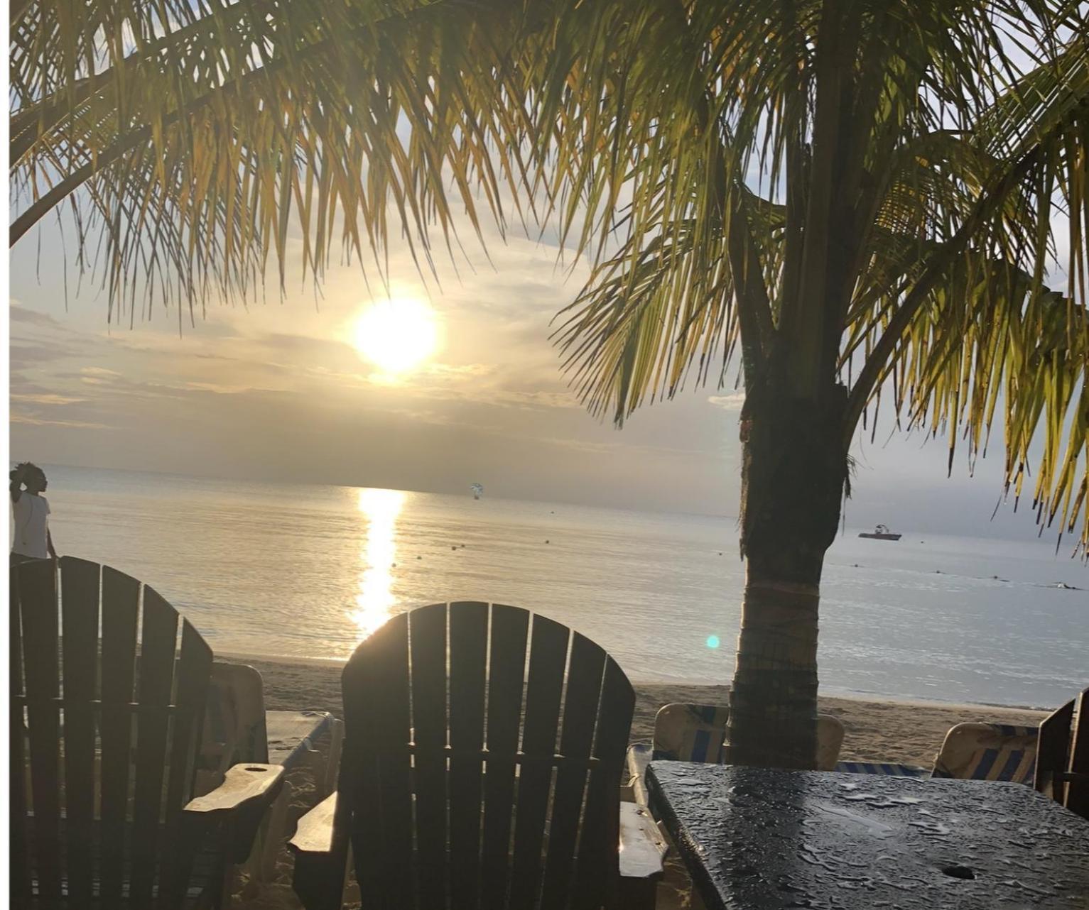 Seacret - Cozy Jamaican Retreat Apts * Negril