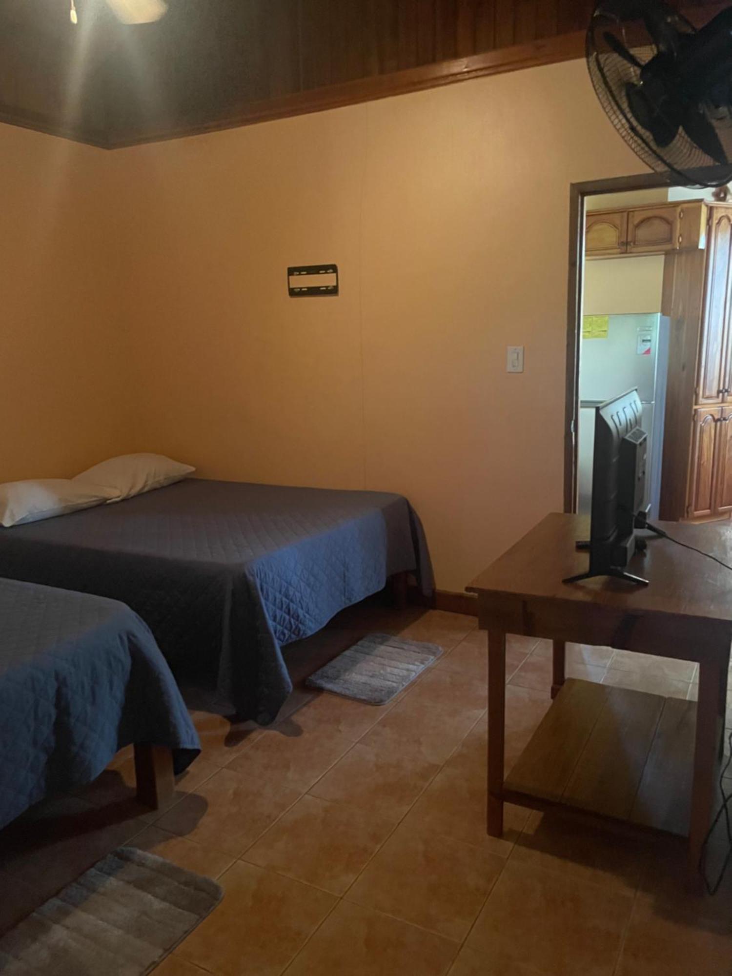 R&v Holiday home Negril