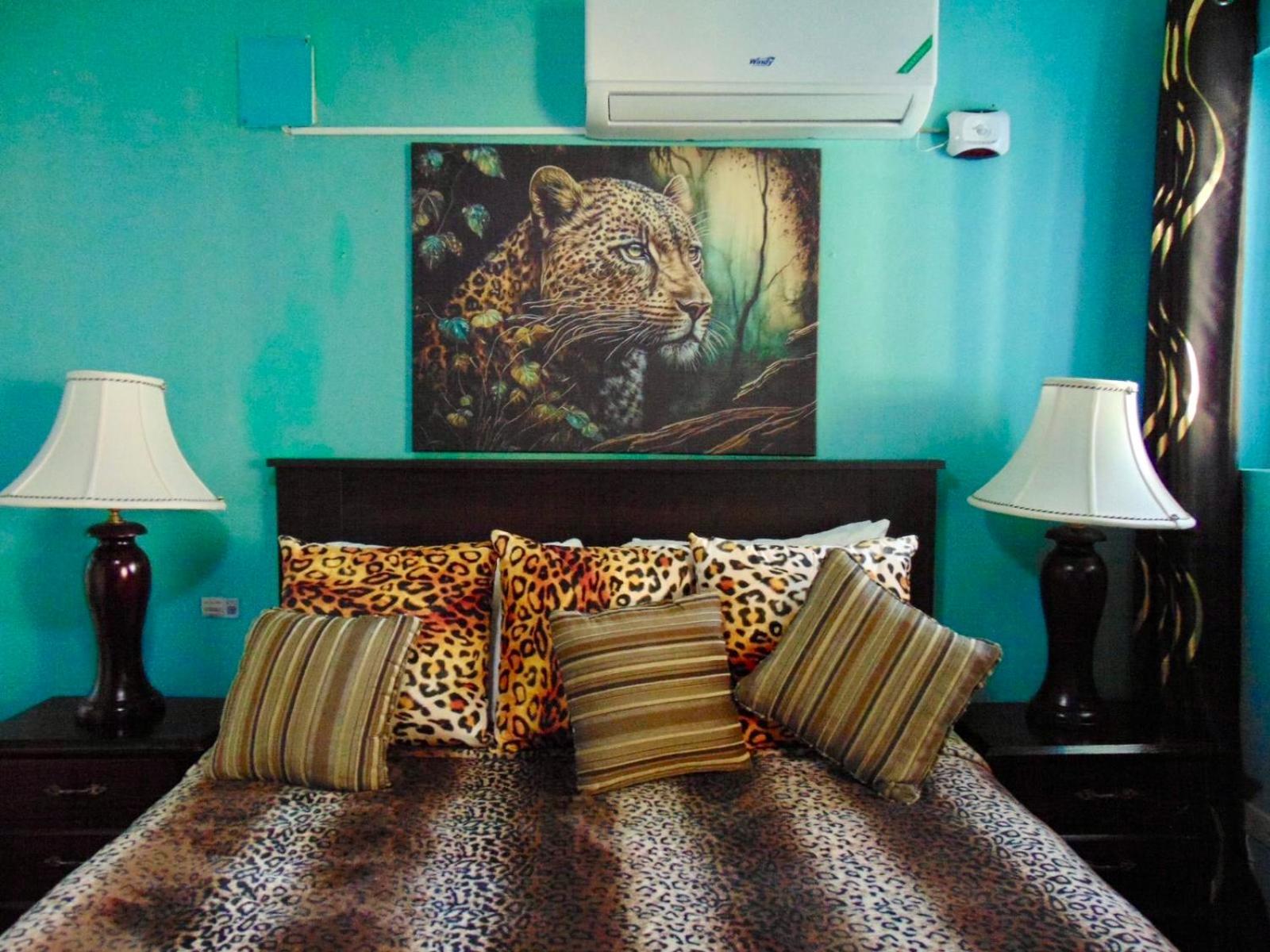 Seaside 2 Bedroom Oasis At 7 Miles Beach, Negril, Point Village * Negril
