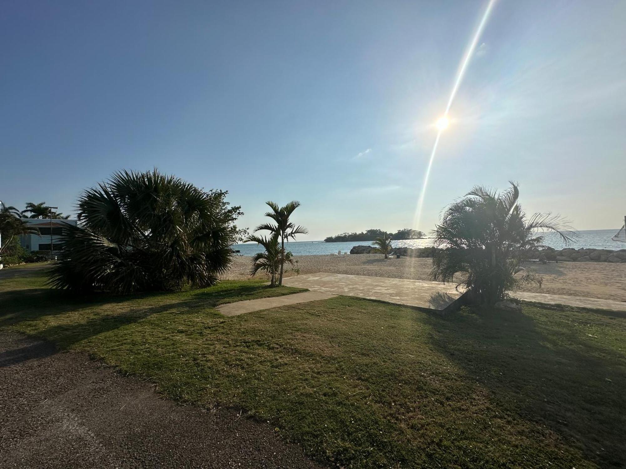 Holiday home Seaside 2 Bedroom Oasis At 7 Miles Beach, Negril, Point Village