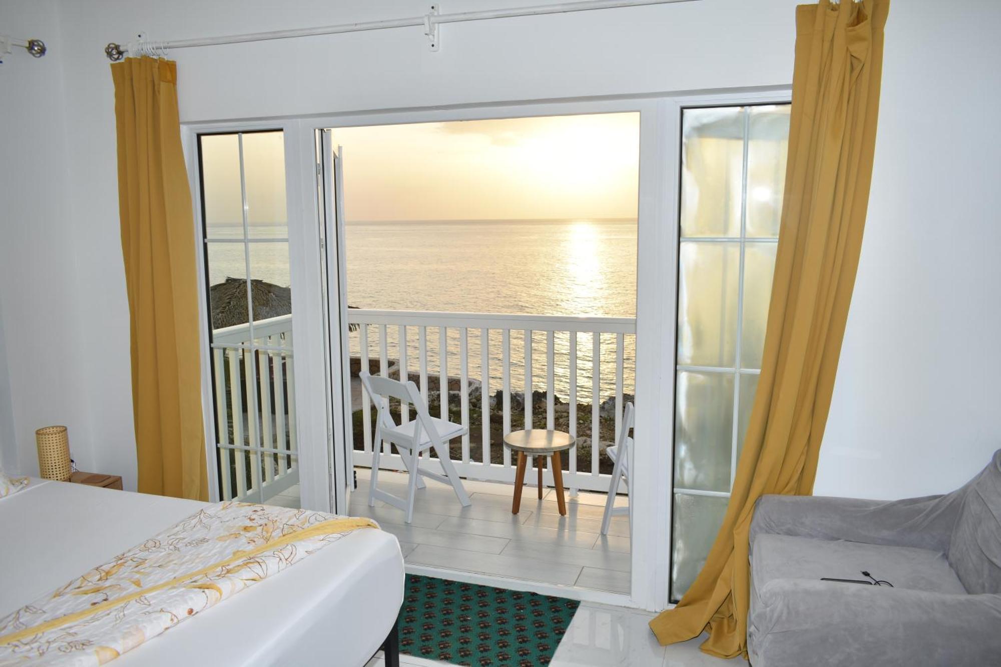 Irie Vibes Ocean View * Negril