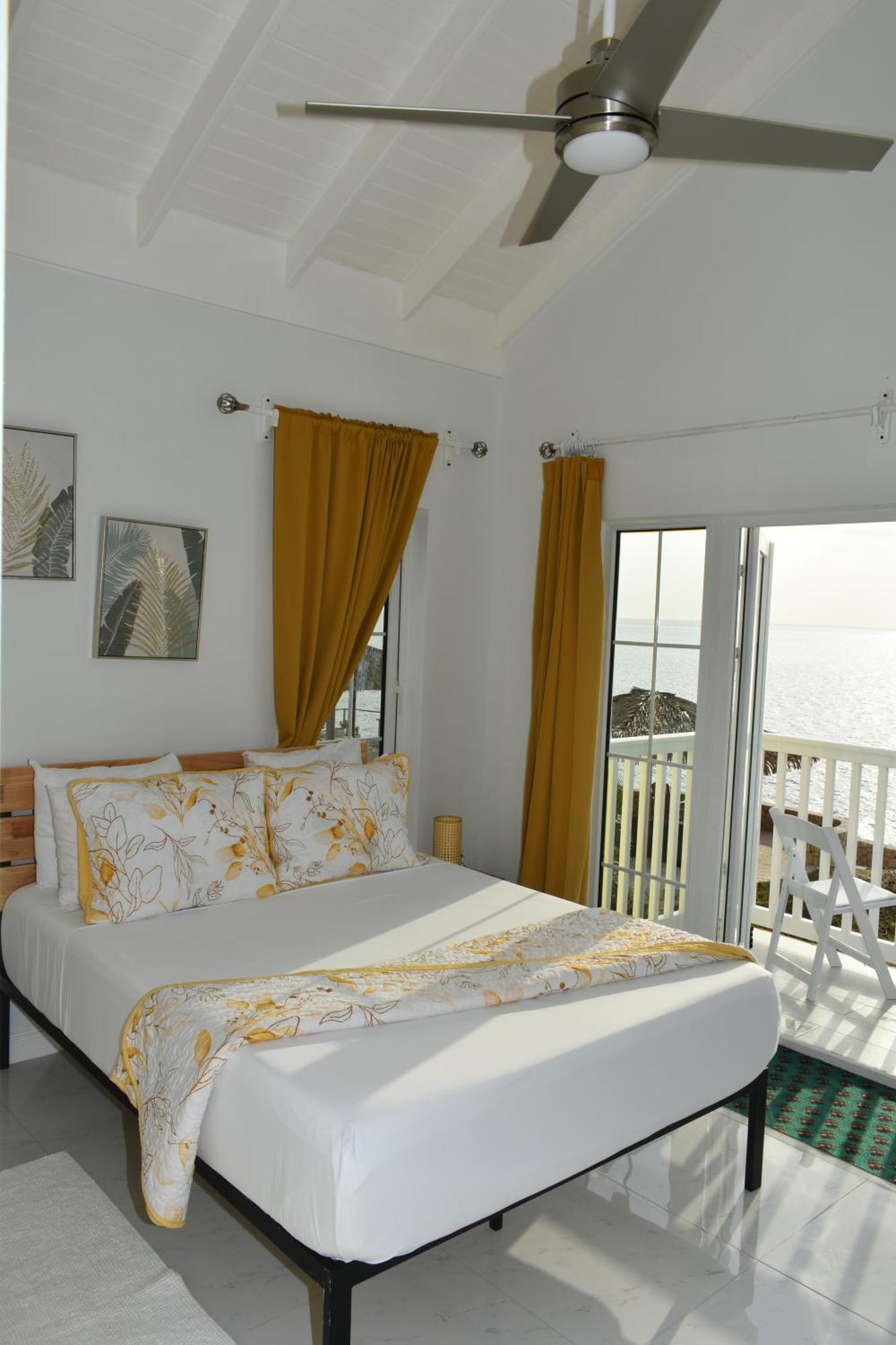 Irie Vibes Ocean View Holiday home