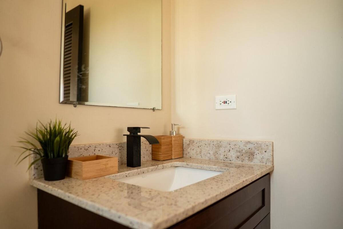 Apartment Luxury 2br Loft - Ocean View Negril