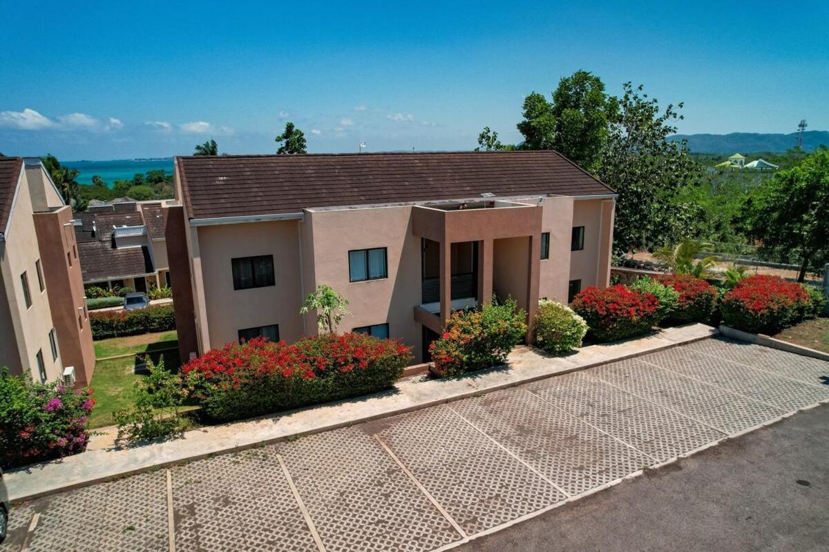 Apartment Luxury 2br Loft - Ocean View Negril