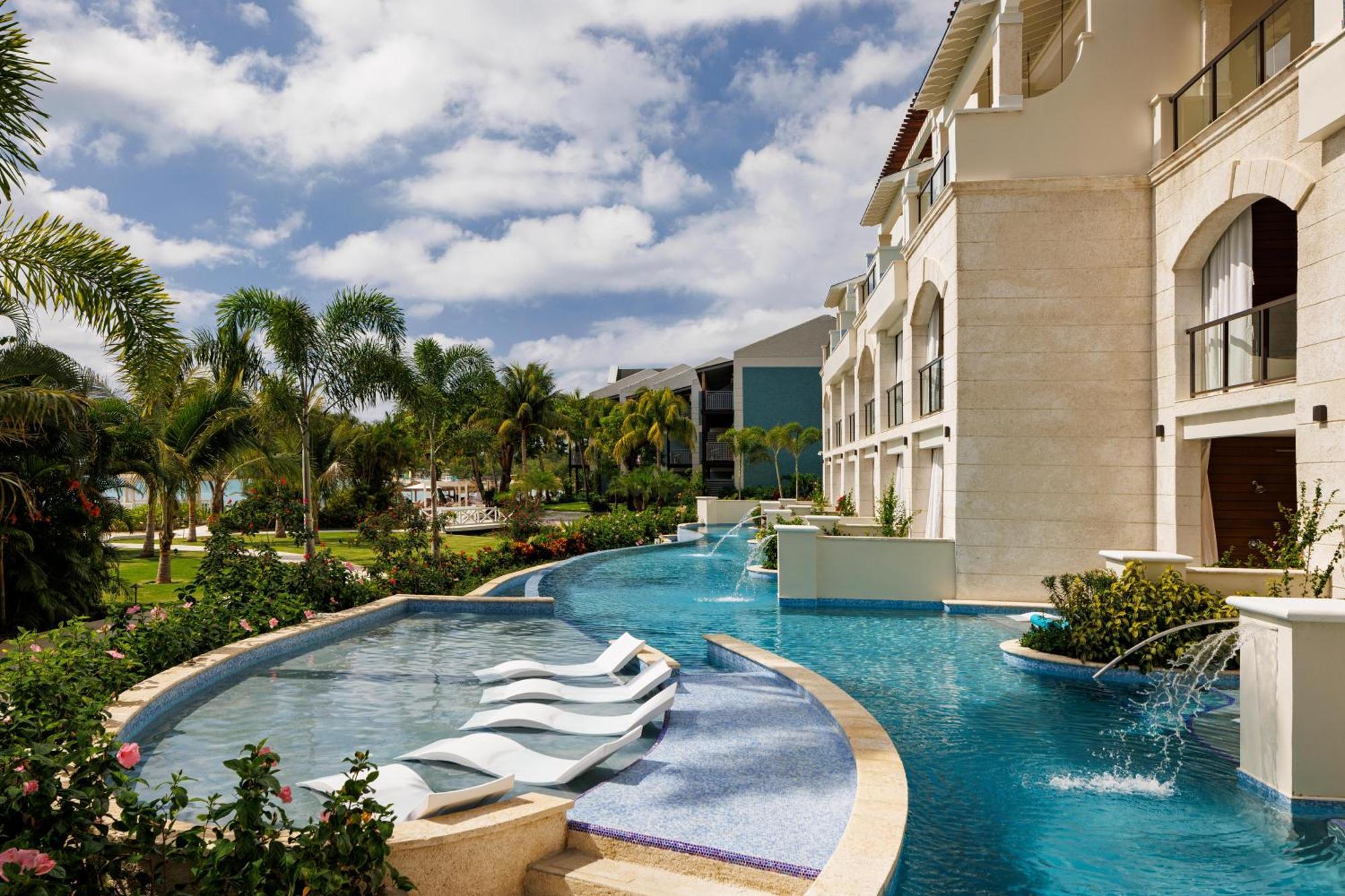 Sandals And - Couples Only 5*