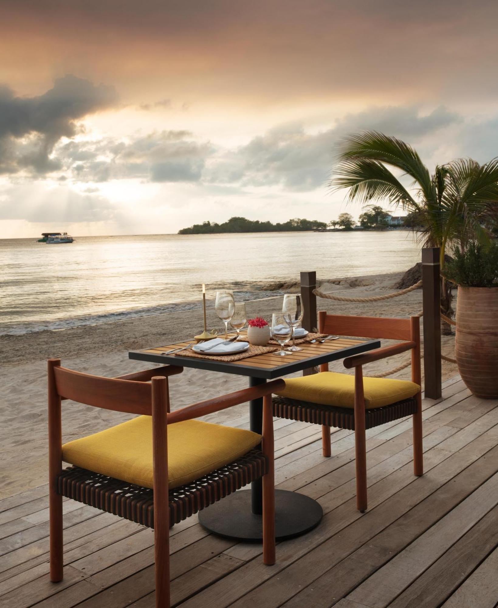 Sandals And - Couples Only Negril