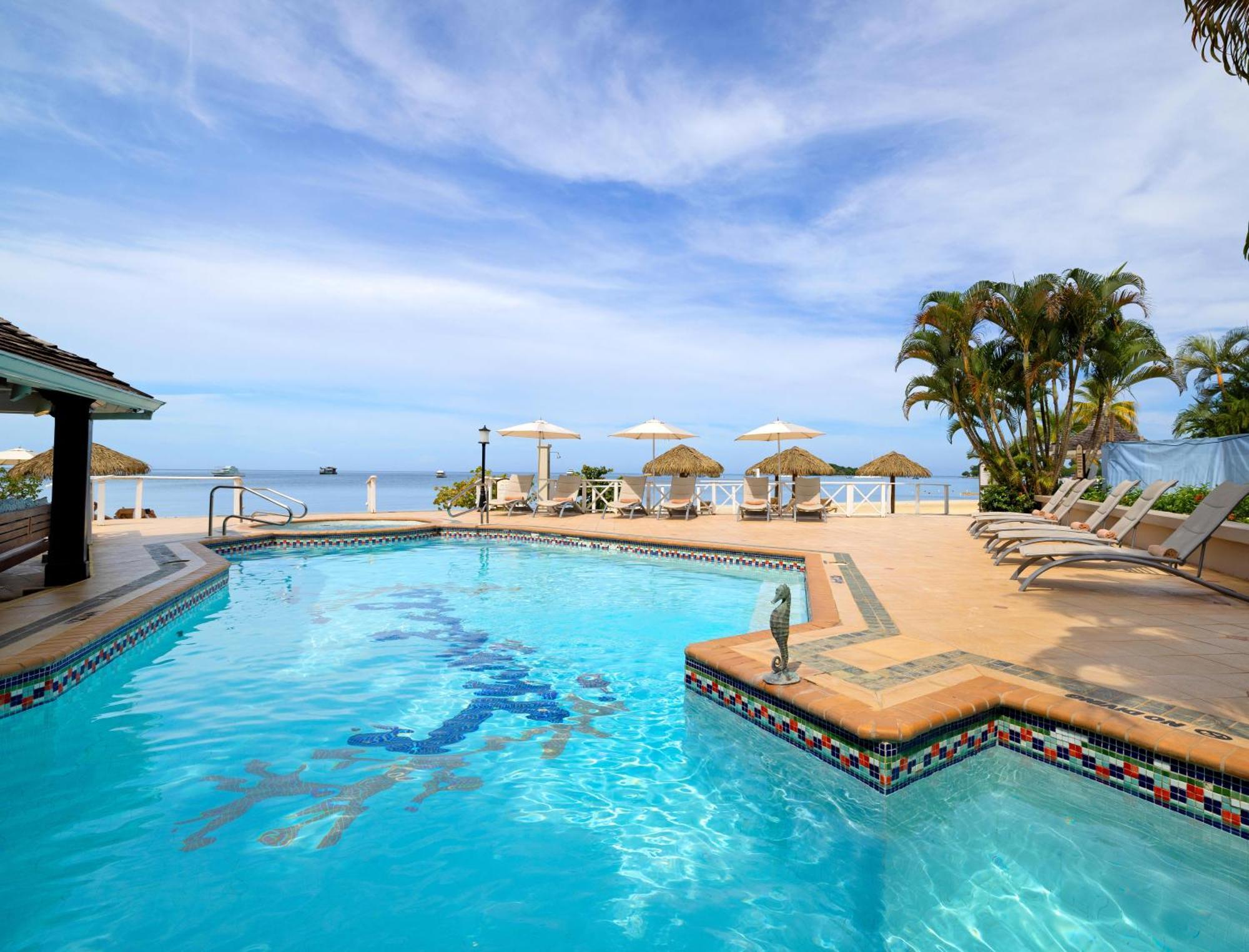 Resort Sandals And - Couples Only