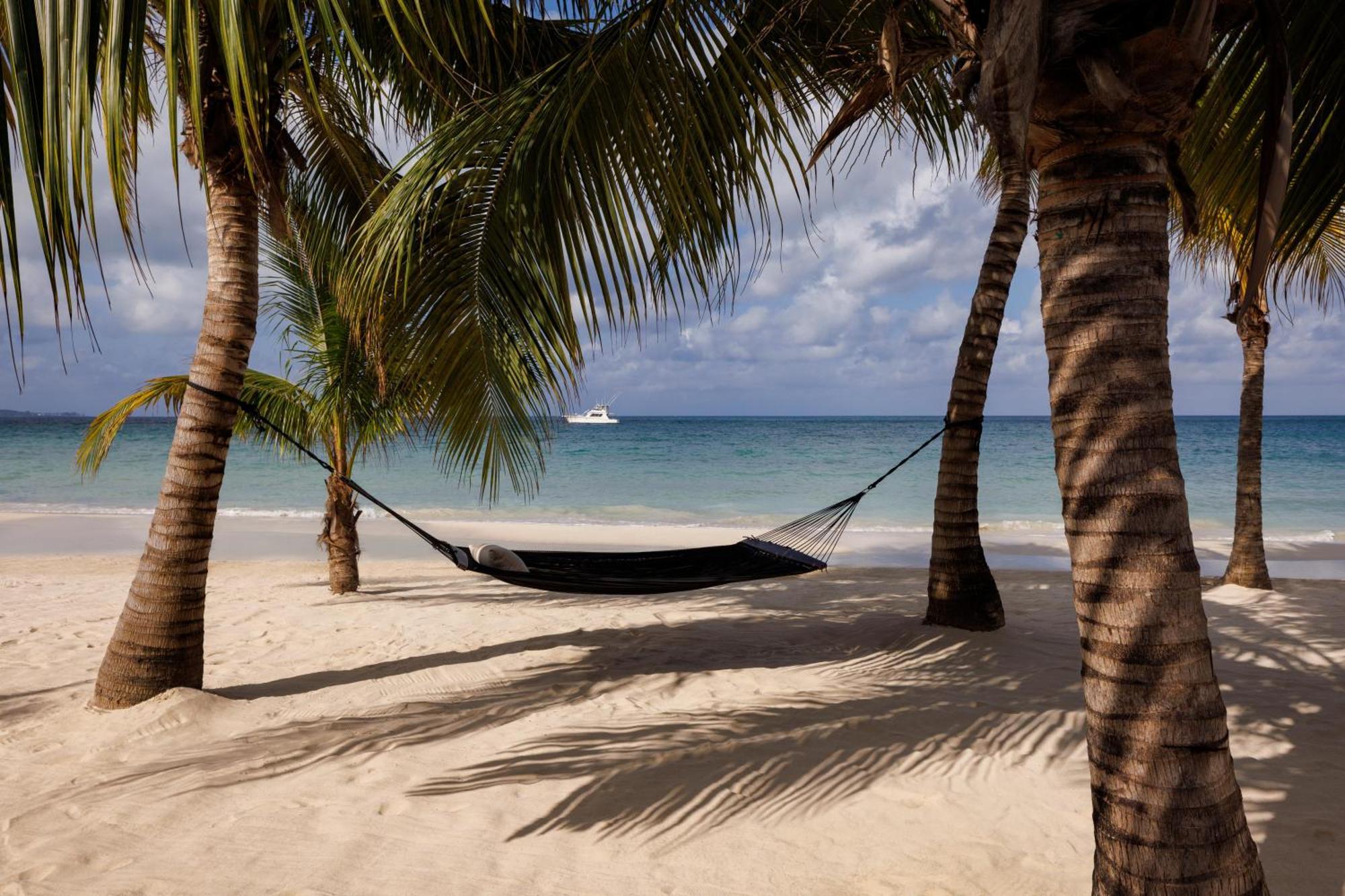 Sandals And - Couples Only Resort 5*